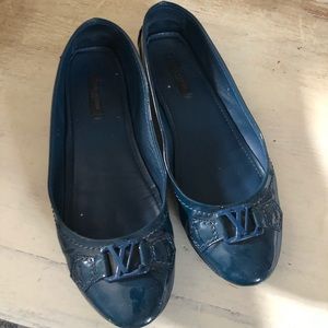Authentic Louis Vuitton patent leather flats